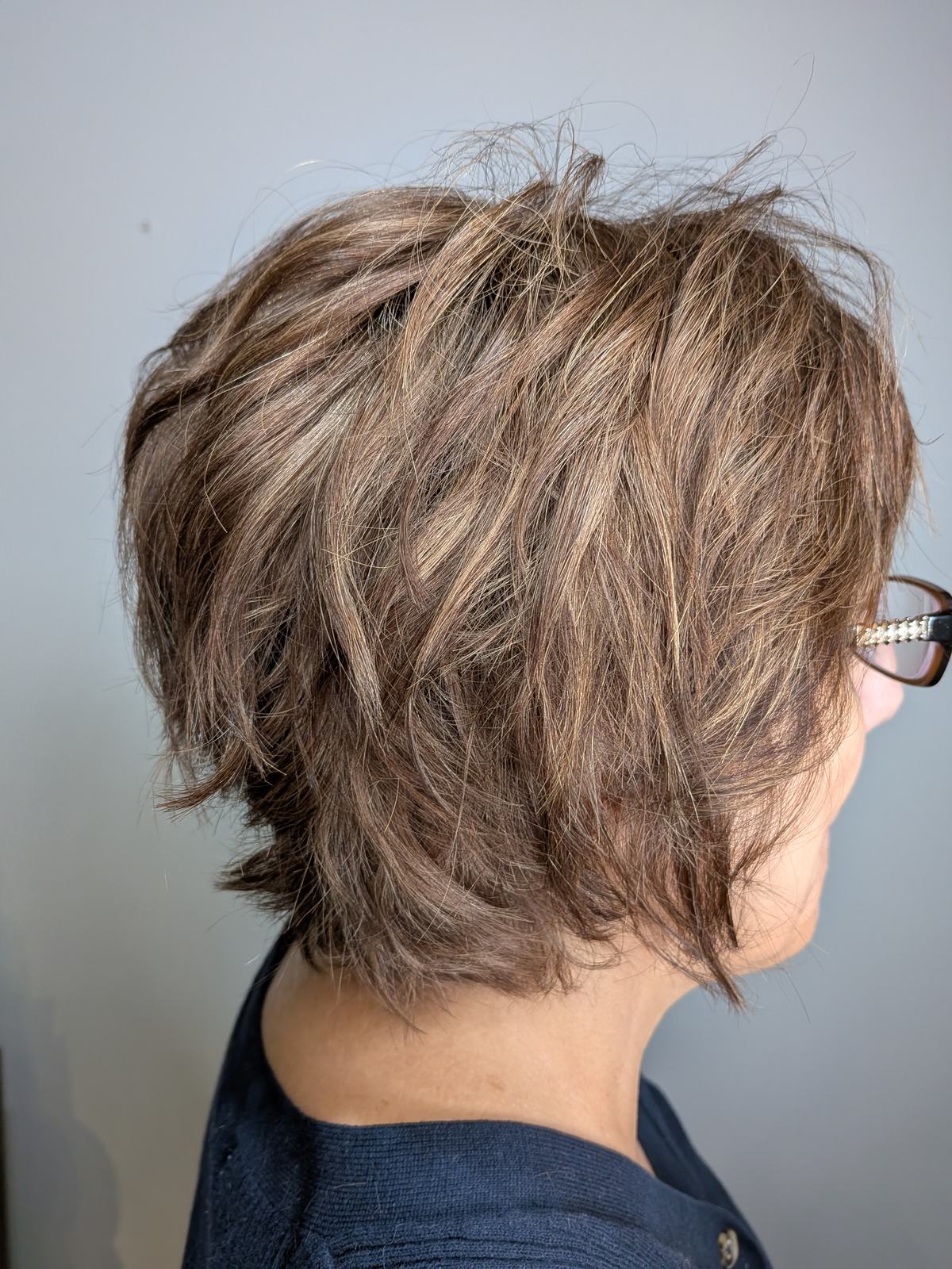 Textured short cut with highlights — Haremane Ottawa